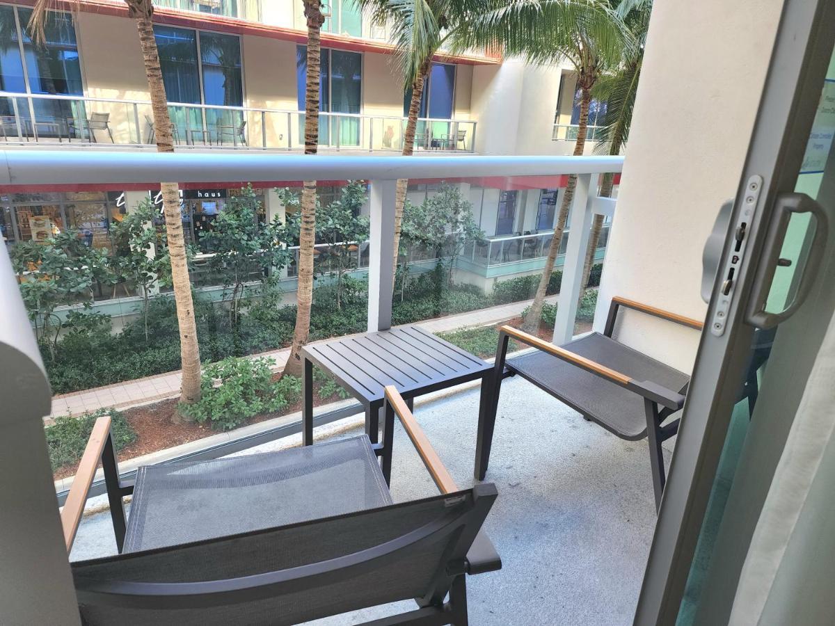 Hollywood Studios Condo Costa Екстер'єр фото
