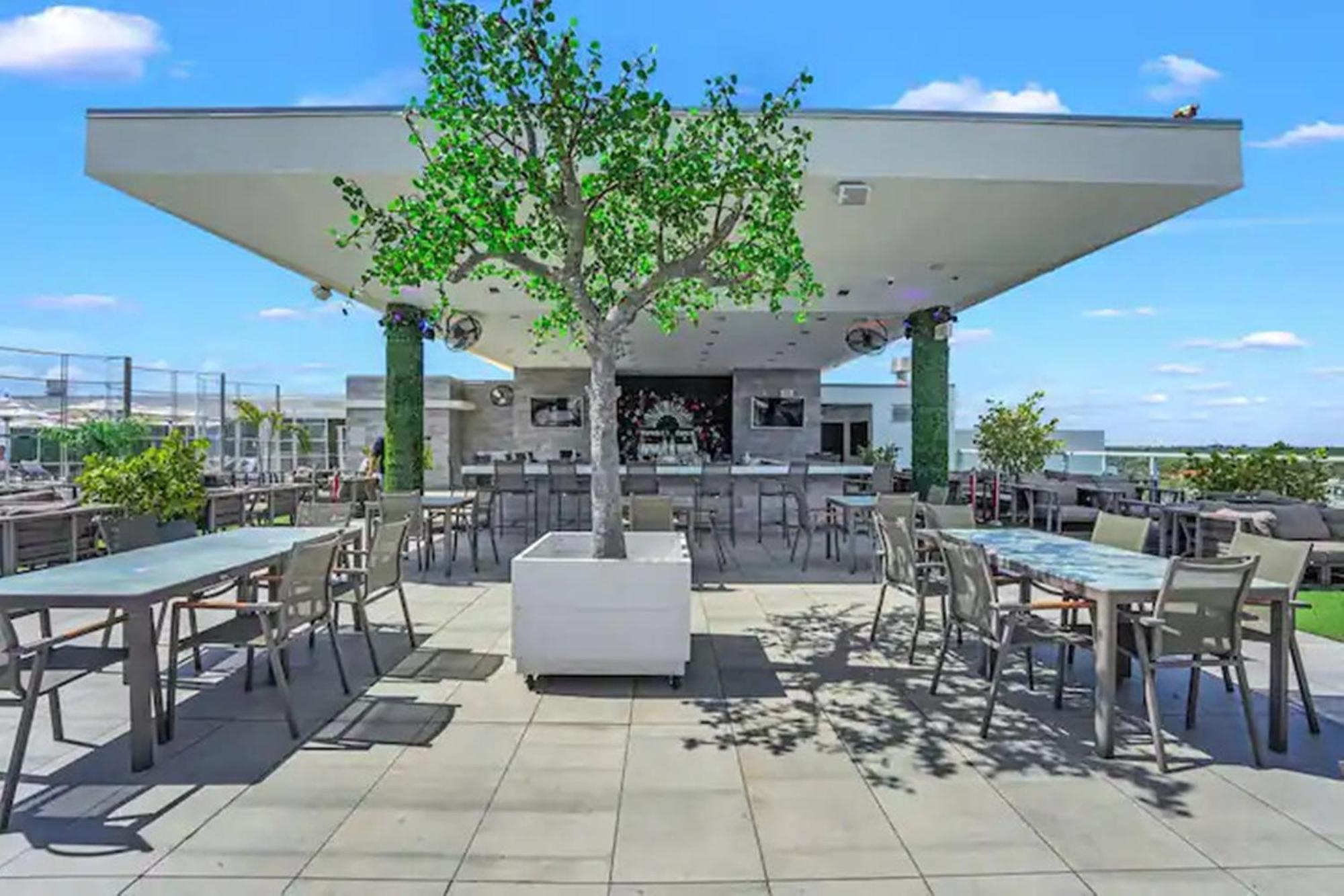 Hollywood Studios Condo Costa Екстер'єр фото